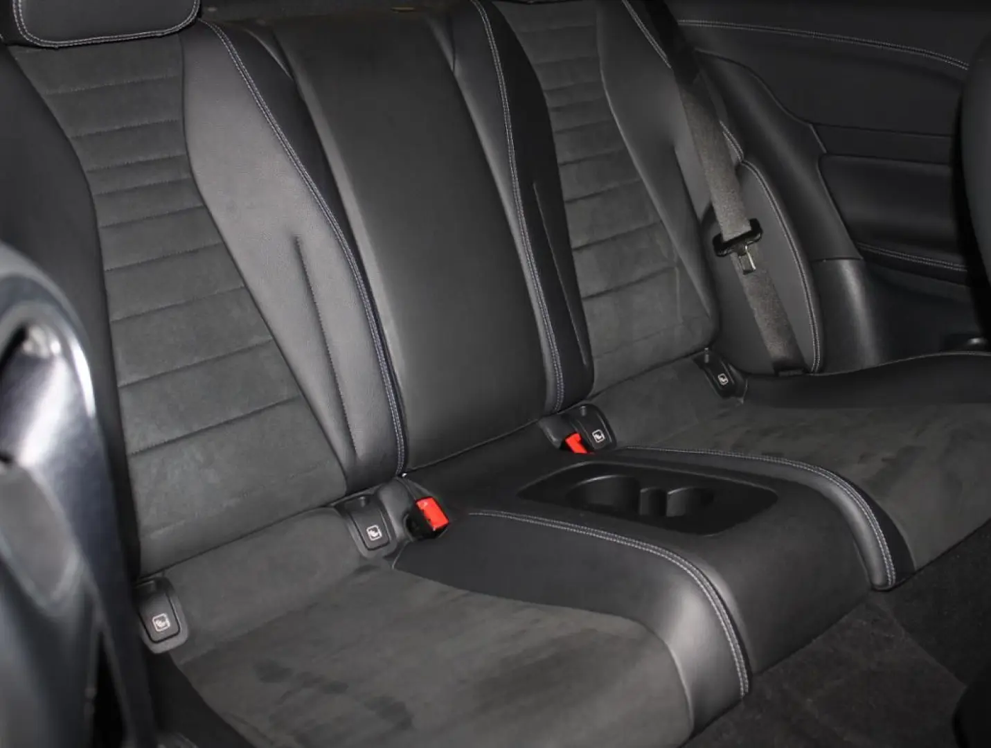 E 450 4M CP *AMG Night Edition Pano Distro Wide