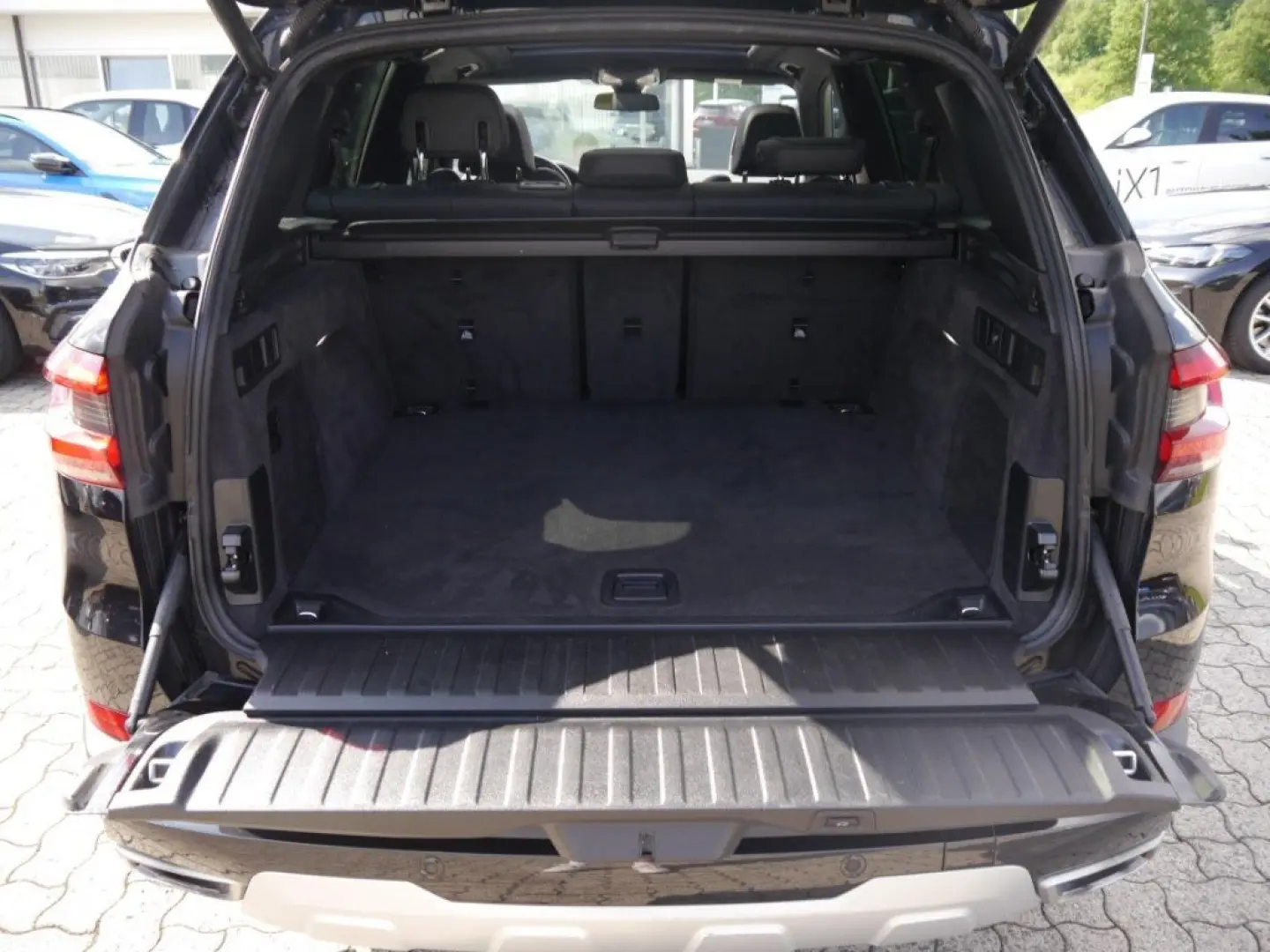 X5 xDrive30d xLine A.+AHK+LASER+STANDH.+PANO+HUD