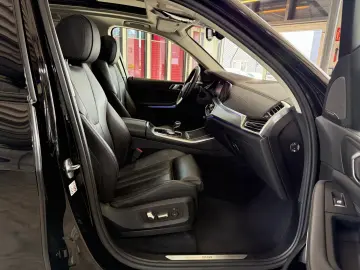 X5 xDrive 30 d xLine*PANO*AHK*LASER*360°*VOLL