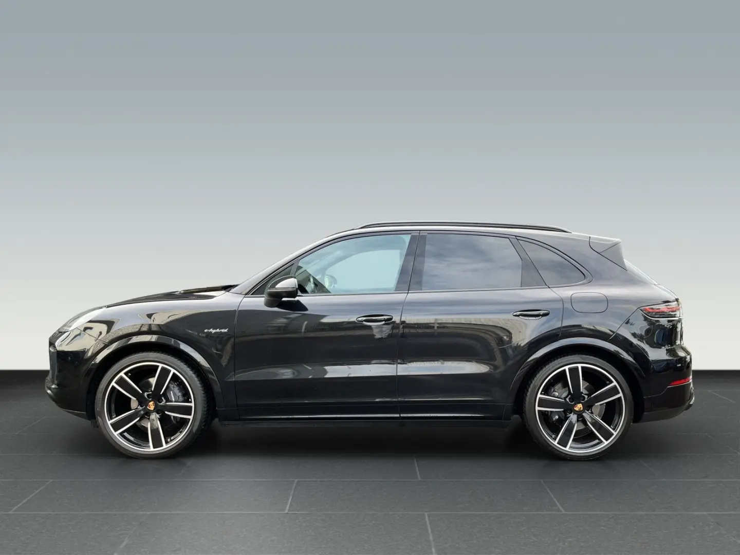 Cayenne E-Hybrid 22