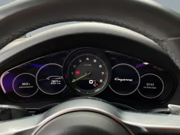 Cayenne E-Hybrid 22