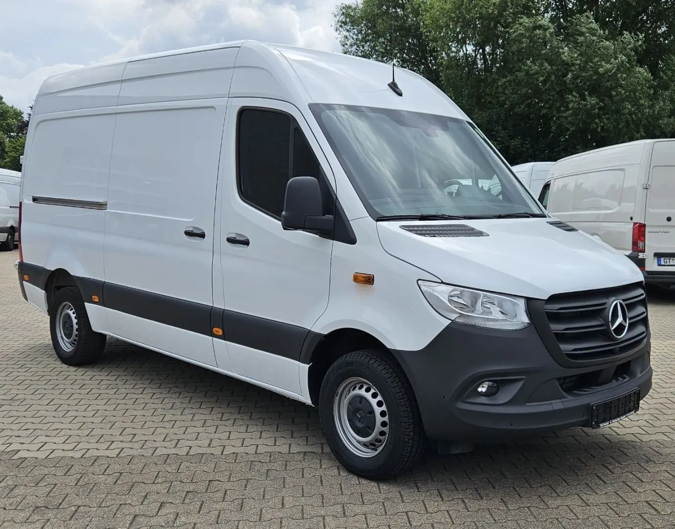 Sprinter 317 Automatik Klima 360°Kamera AHK3,5t