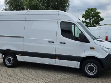 Sprinter 317 Automatik Klima 360°Kamera AHK3,5t