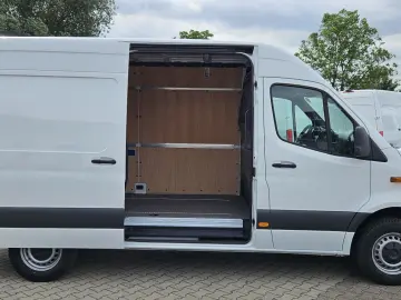 Sprinter 317 Automatik Klima 360°Kamera AHK3,5t