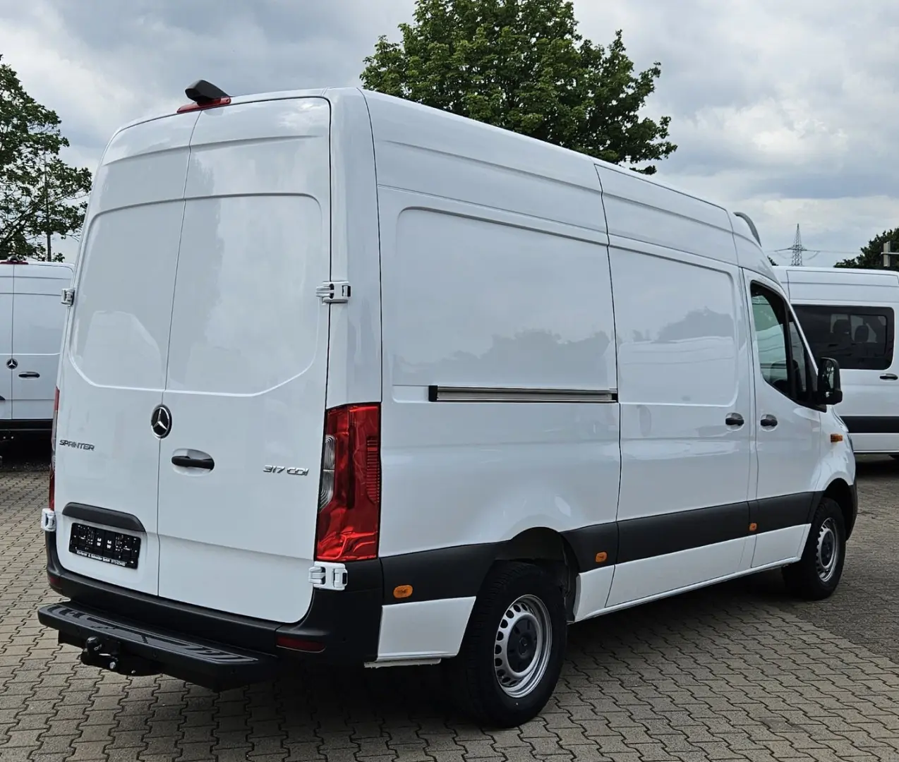 Sprinter 317 Automatik Klima 360°Kamera AHK3,5t