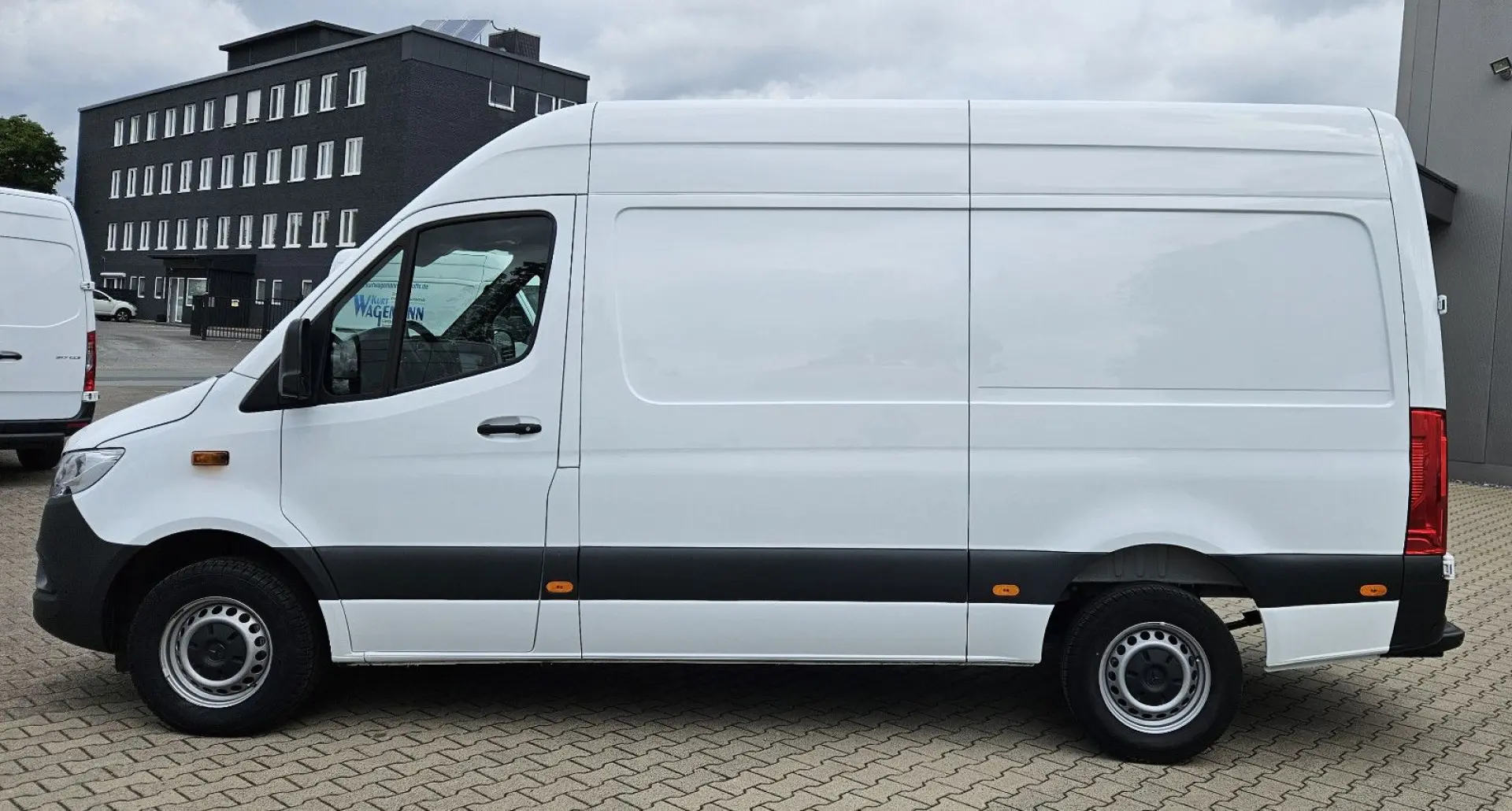 Sprinter 317 Automatik Klima 360°Kamera AHK3,5t
