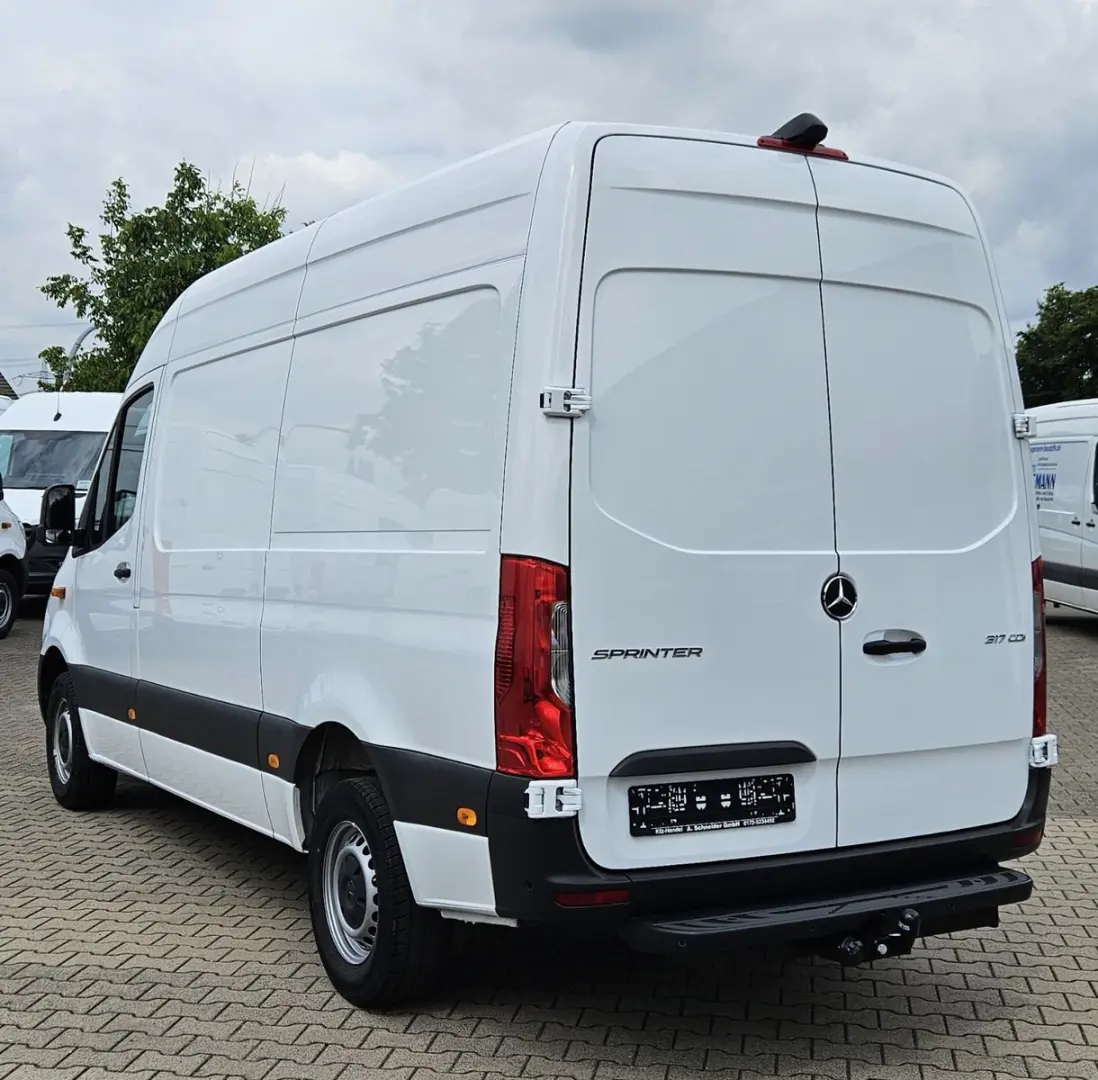 Sprinter 317 Automatik Klima 360°Kamera AHK3,5t