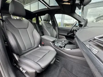 X3 xDrive30e M Sport LASER AHK PANO PA+ E-Sitze