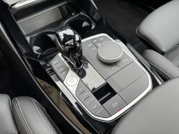 X3 xDrive30e M Sport LASER AHK PANO PA+ E-Sitze
