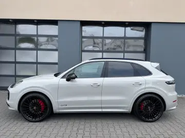 Cayenne GTS Sportdesign Approved-03.26
