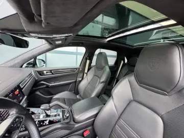 Cayenne GTS Sportdesign Approved-03.26
