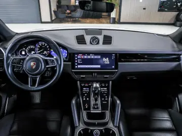 Cayenne 3.0 E-Hybrid Akra.|Inno.|achterasbest.|P
