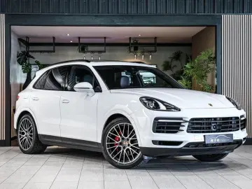 Cayenne 3.0 E-Hybrid Akra.|Inno.|achterasbest.|P