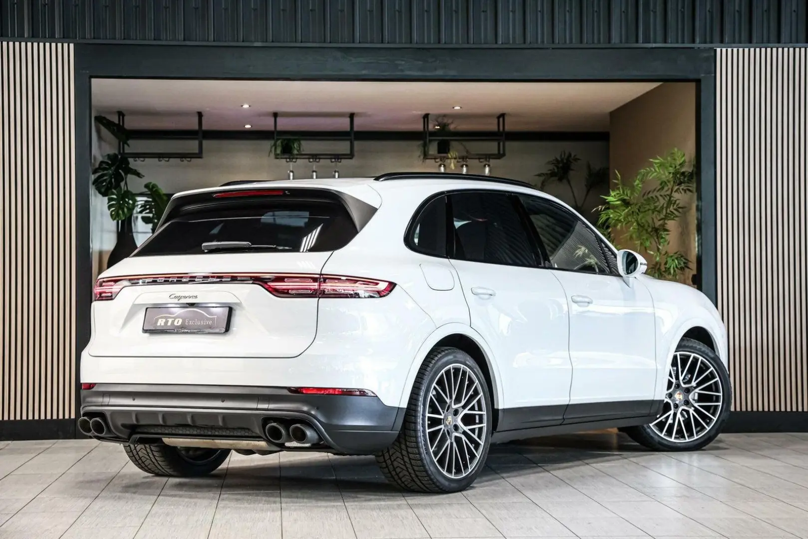 Cayenne 3.0 E-Hybrid Akra.|Inno.|achterasbest.|P