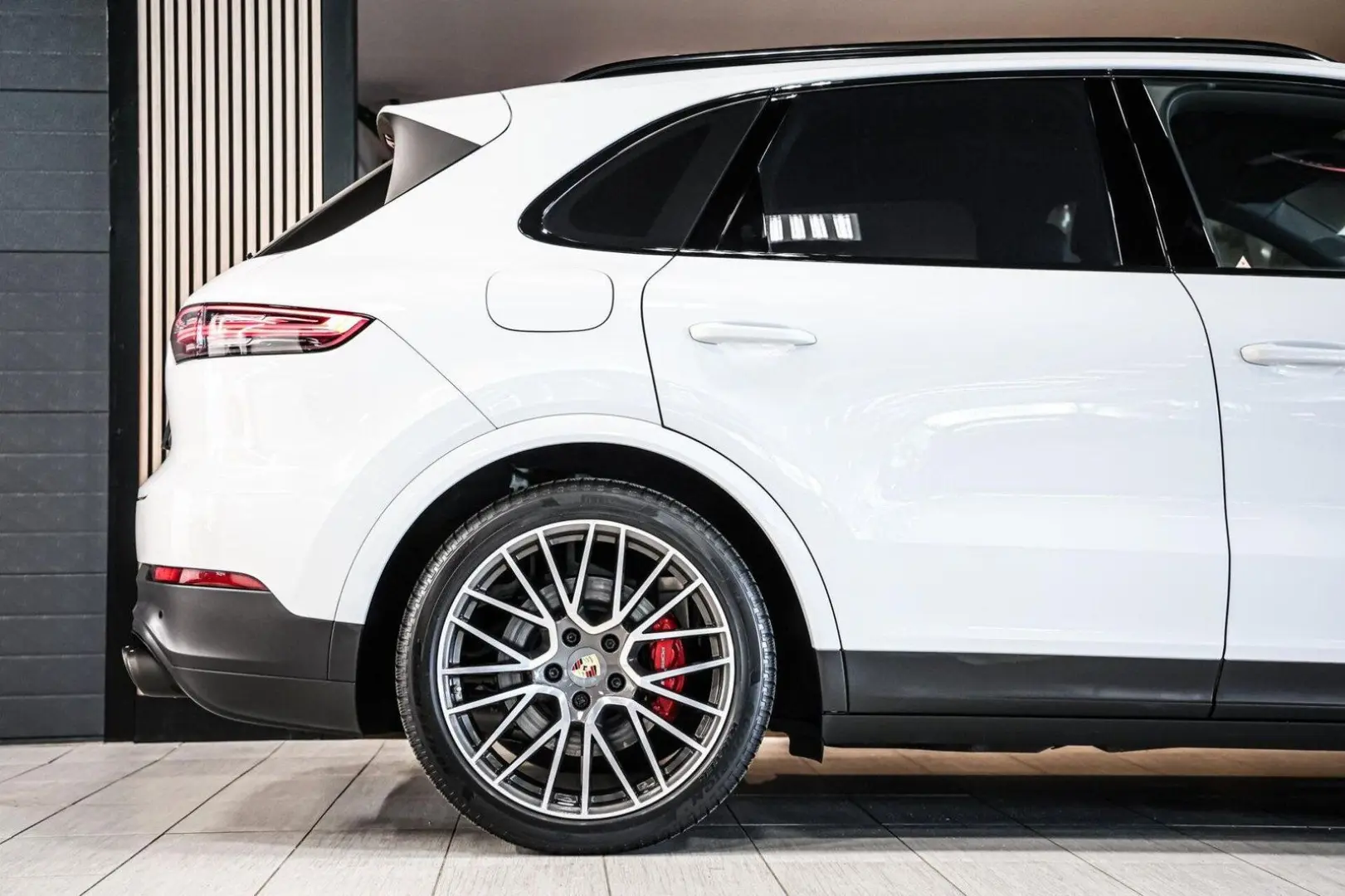 Cayenne 3.0 E-Hybrid Akra.|Inno.|achterasbest.|P