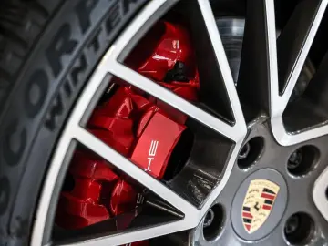 Cayenne 3.0 E-Hybrid Akra.|Inno.|achterasbest.|P