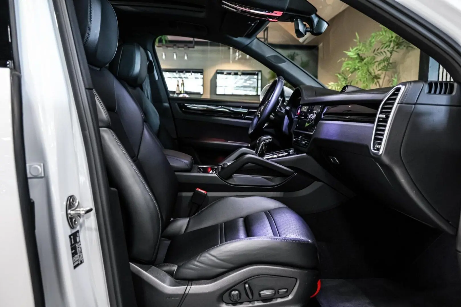 Cayenne 3.0 E-Hybrid Akra.|Inno.|achterasbest.|P