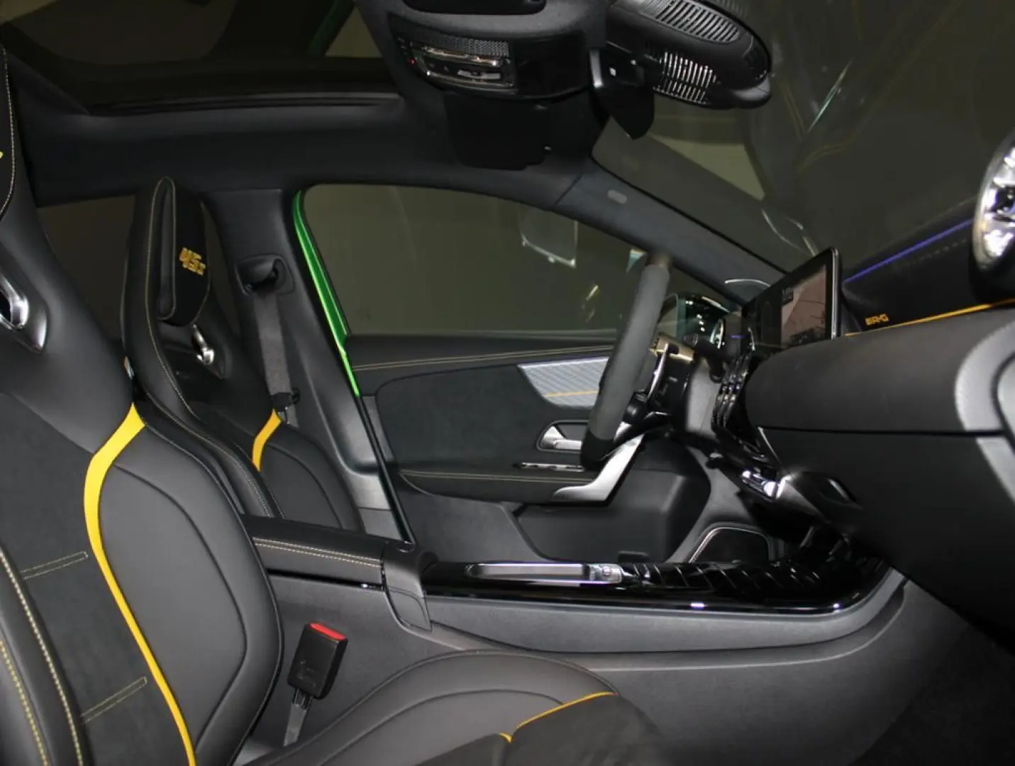 AMG A 45 S 4M *LIMITED EDITION AERO PERF NIGHT