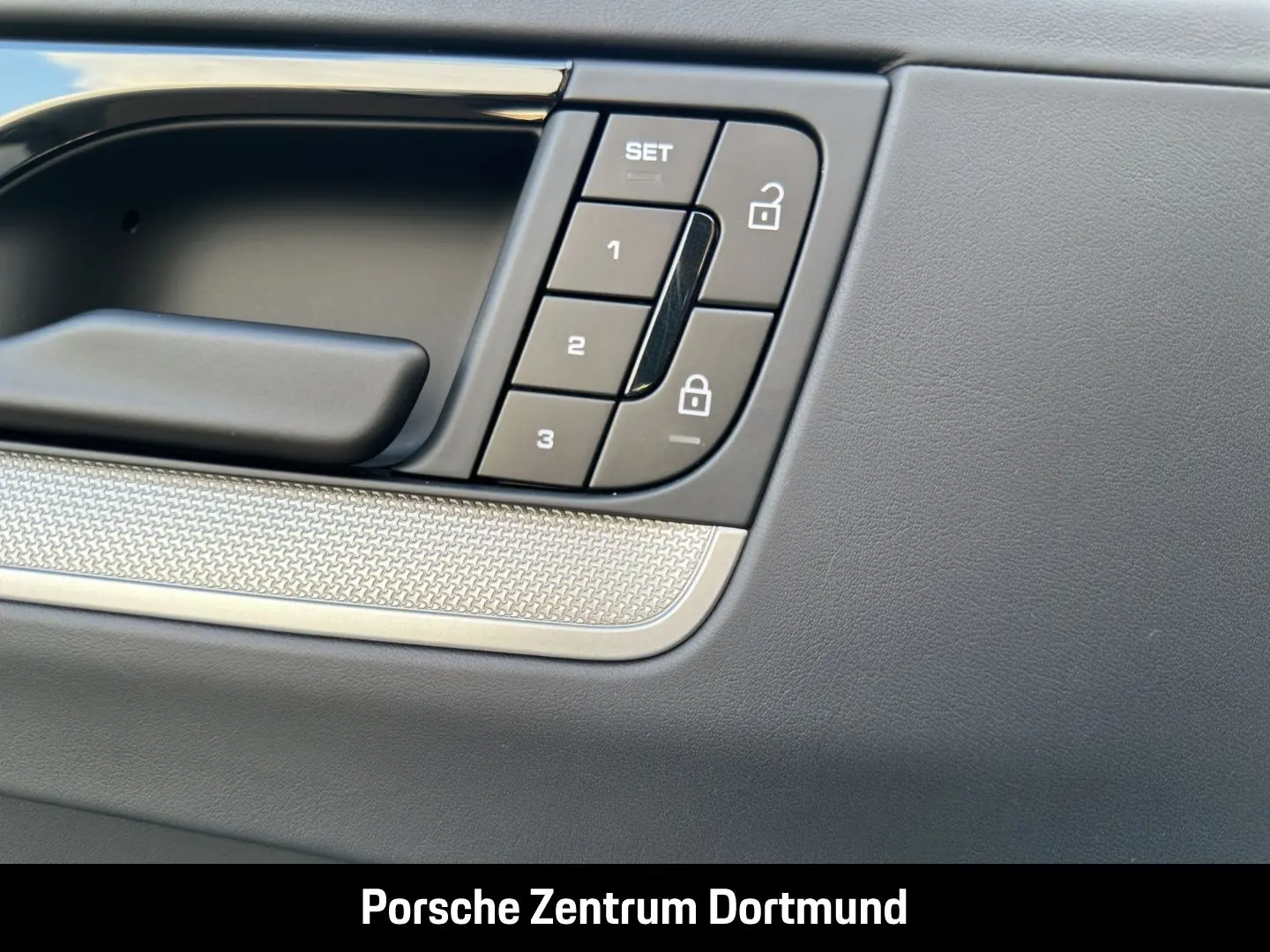 Cayenne E-Hybrid Coupe BOSE Sportabgasanlage LED