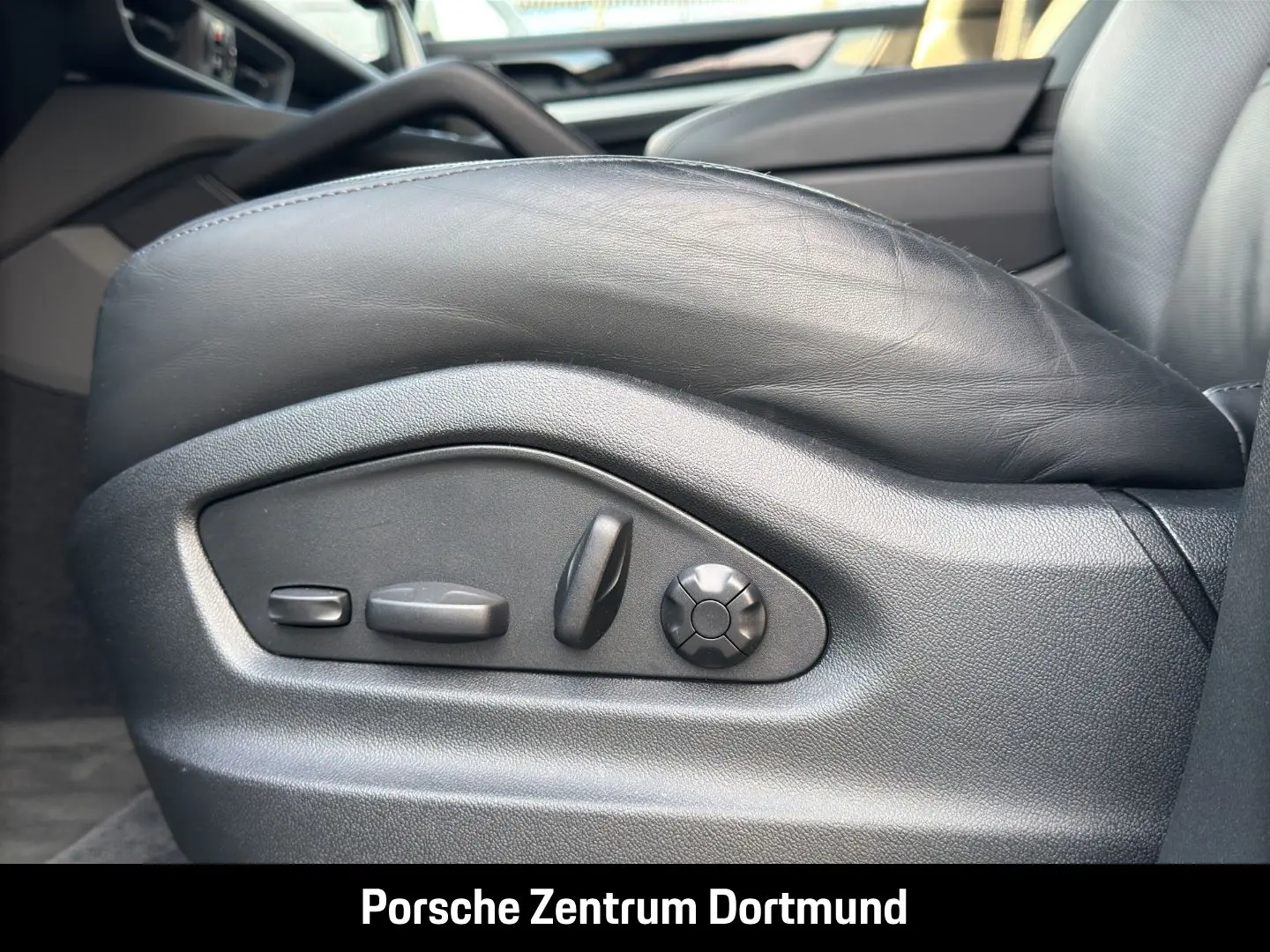 Cayenne E-Hybrid Coupe BOSE Sportabgasanlage LED