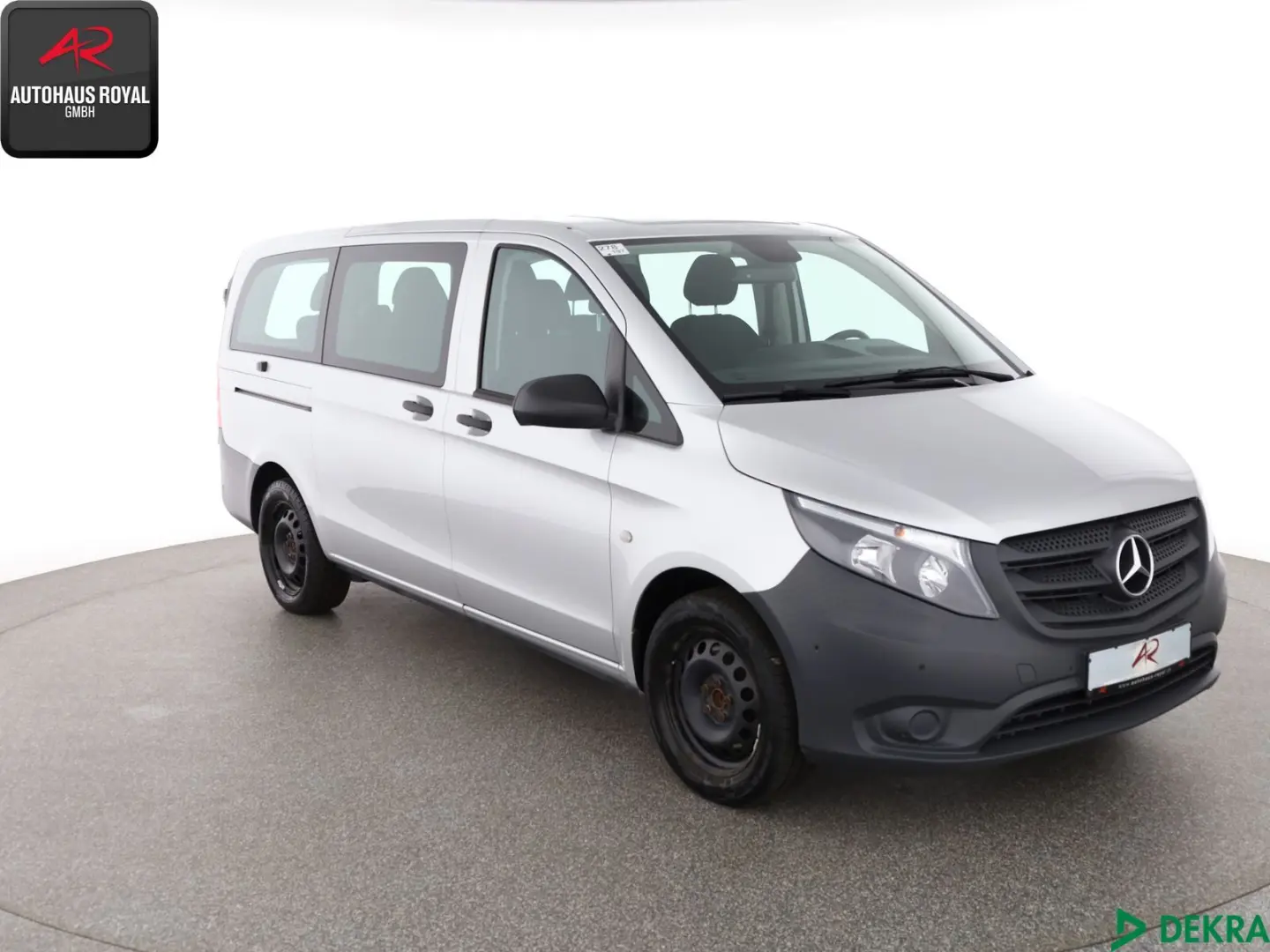 Vito Tourer 116 CDI LANG 9 SITZE KAMERA,NAVI,AHK