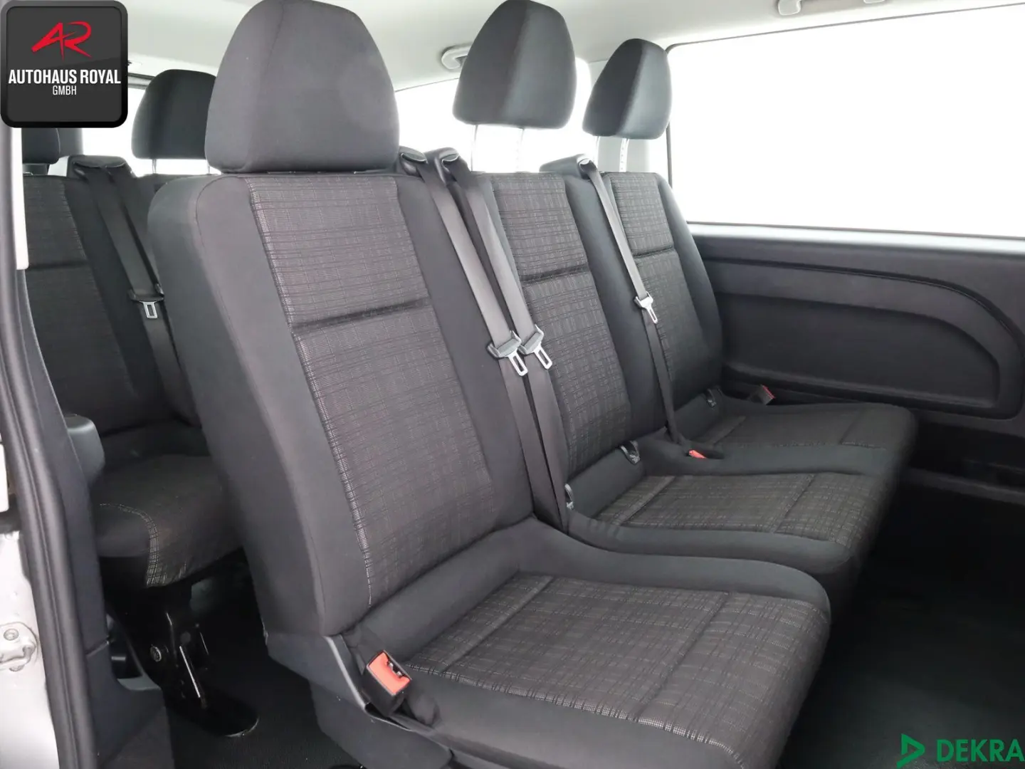Vito Tourer 116 CDI LANG 9 SITZE KAMERA,NAVI,AHK
