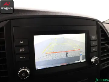 Vito Tourer 116 CDI LANG 9 SITZE KAMERA,NAVI,AHK