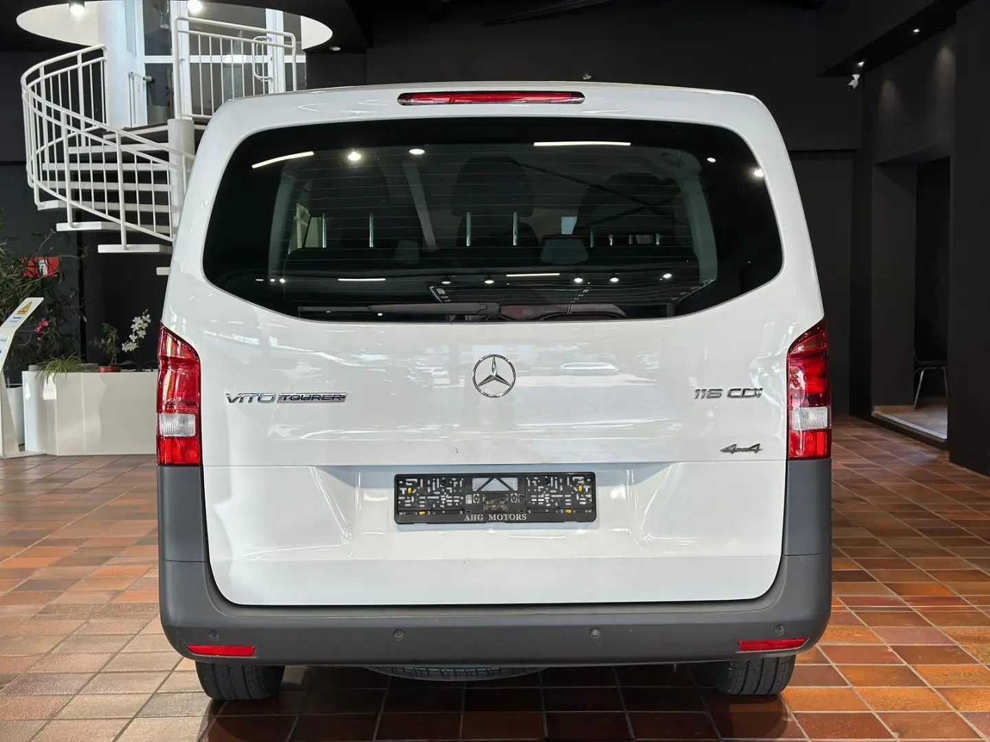 VITO TOURER 116 4X4 9G EXTRALANG 9-SITZE STANDHZ
