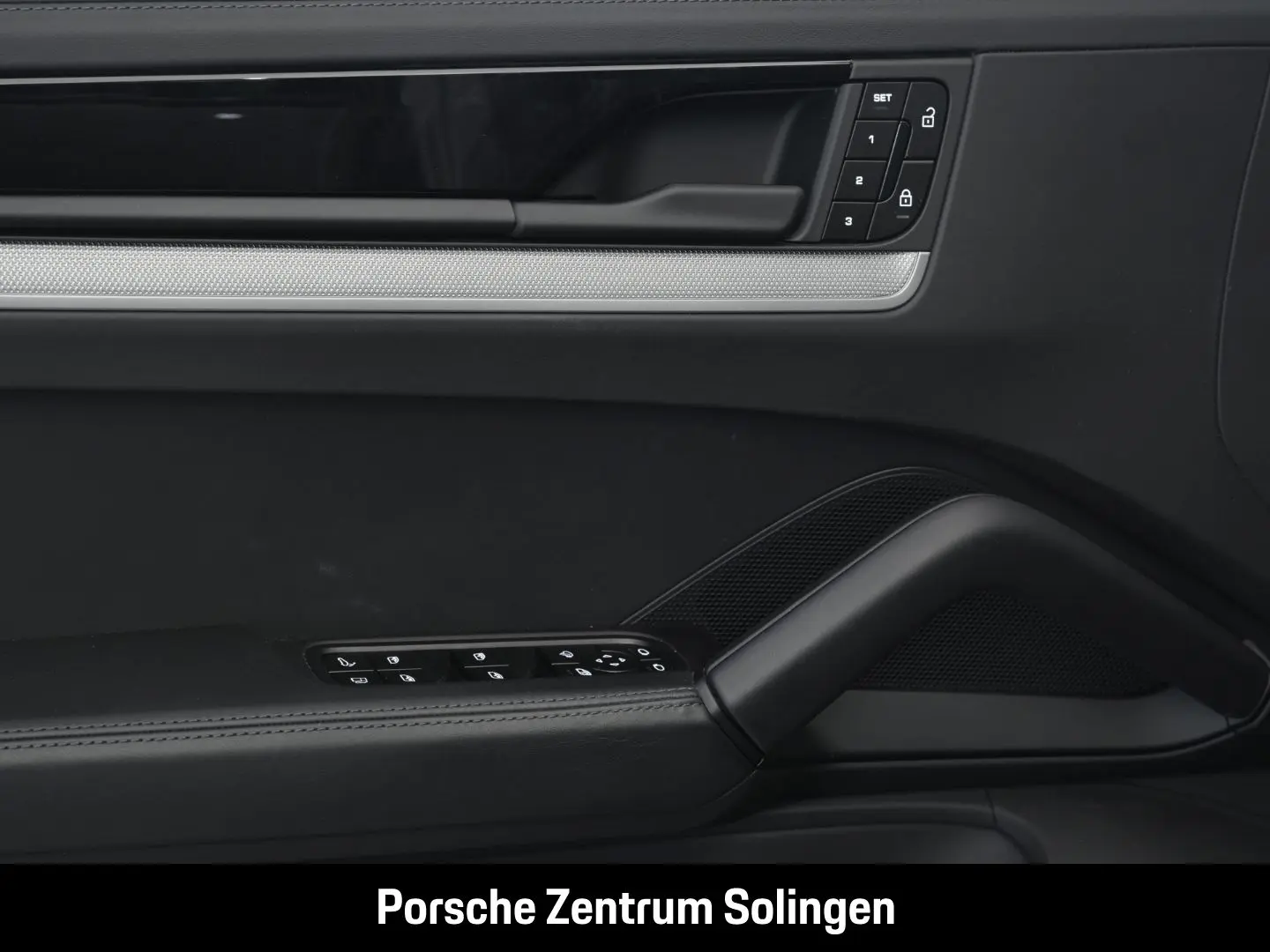 Cayenne E-Hybrid Coupe HD-Matrix Massage Nachtsi