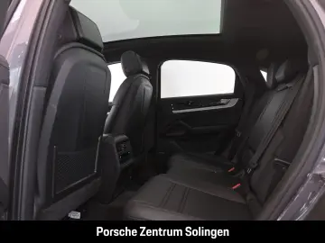 Cayenne E-Hybrid Coupe HD-Matrix Massage Nachtsi