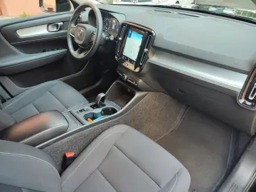 XC40 Momentum Pro AWD/Kamera/1.Hd
