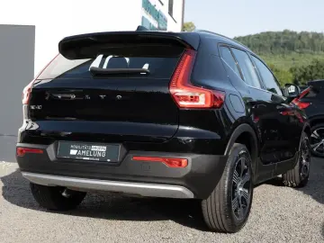 XC40 B4 AWD Inscription KAMERA NAVI W-LAN LED