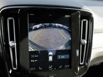 XC40 B4 AWD Inscription KAMERA NAVI W-LAN LED