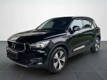 XC40 B4 Momentum Pro