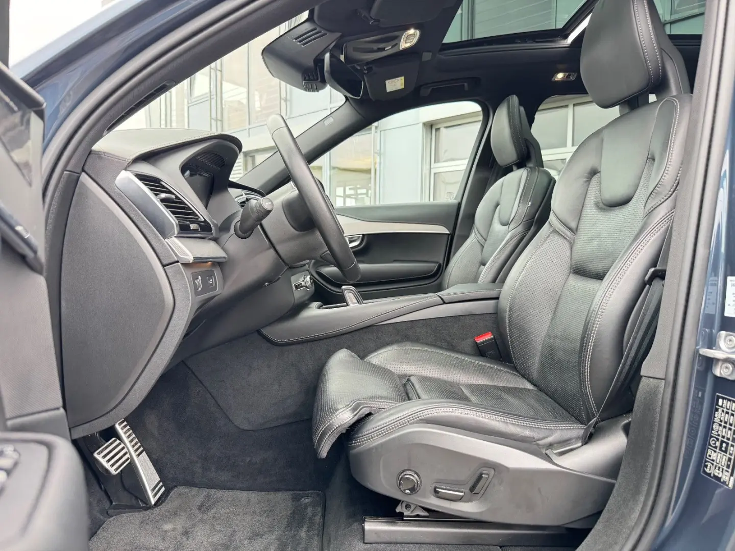 XC90 B5 D AWD R-DESIGN/Ventilation/360/Panoramic