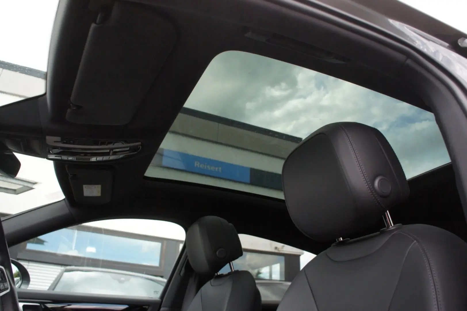 Coupe E-Hybrid*ACC*CHRONO*LUFT* approved12/26