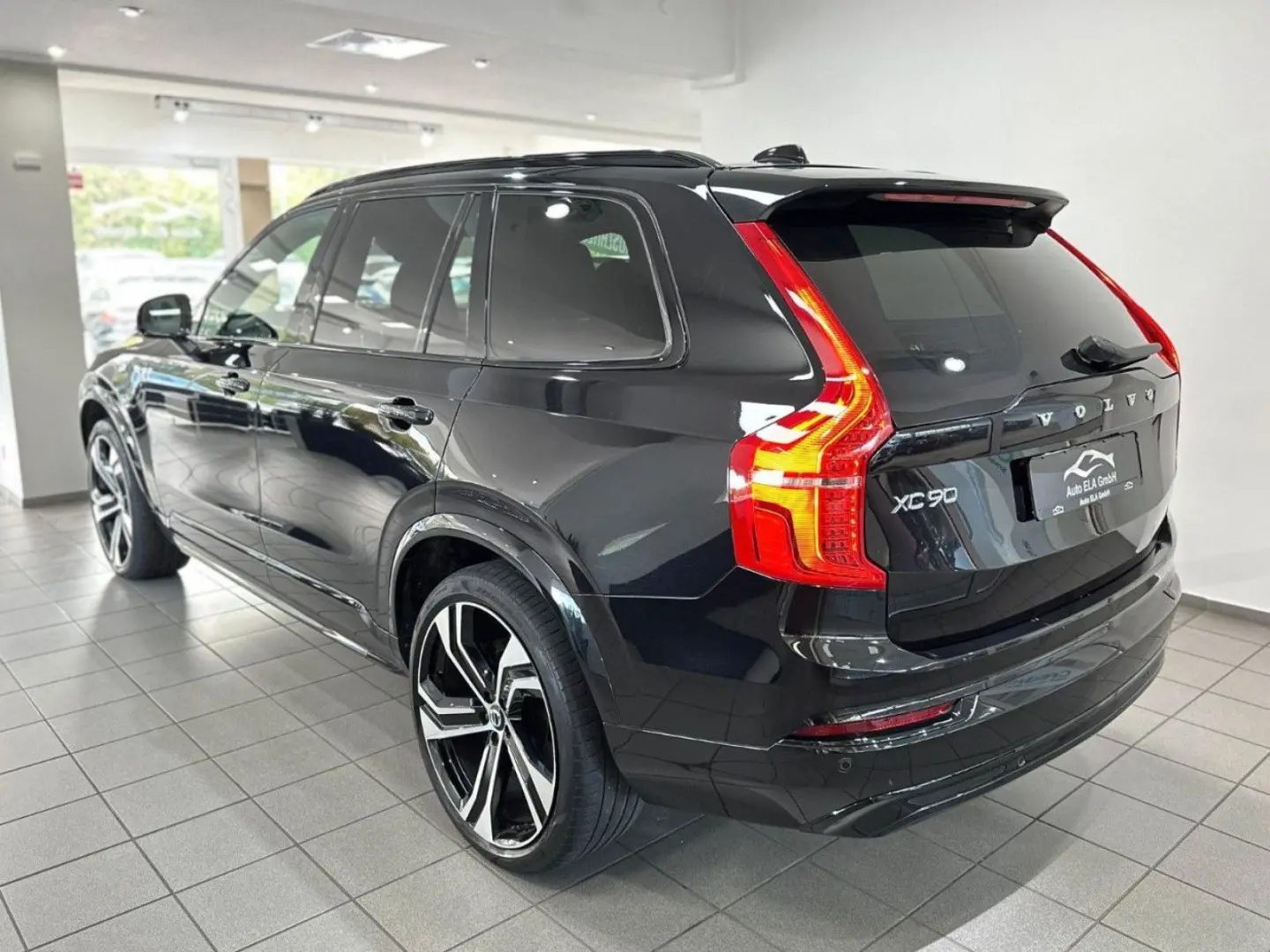 XC90 T8 R Design Recharge Plug-In 7 Sitze/Bowers/AirSusp