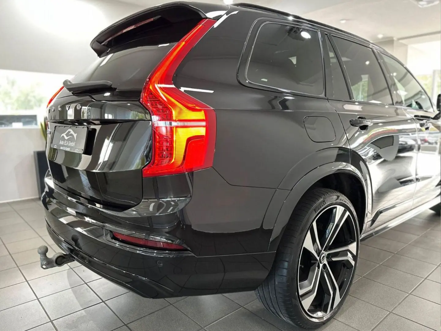 XC90 T8 R Design Recharge Plug-In 7 Sitze/Bowers/AirSusp