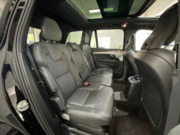 XC90 T8 R Design Recharge Plug-In 7 Sitze/Bowers/AirSusp