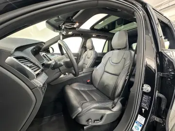 XC90 T8 R Design Recharge Plug-In 7 Sitze/Bowers/AirSusp