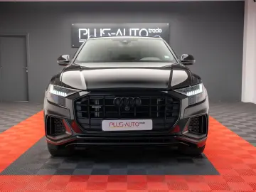 AUDI Q8 55TFSI MHEV