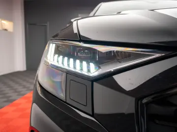 AUDI Q8 55TFSI MHEV