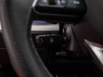 AUDI Q8 55TFSI MHEV