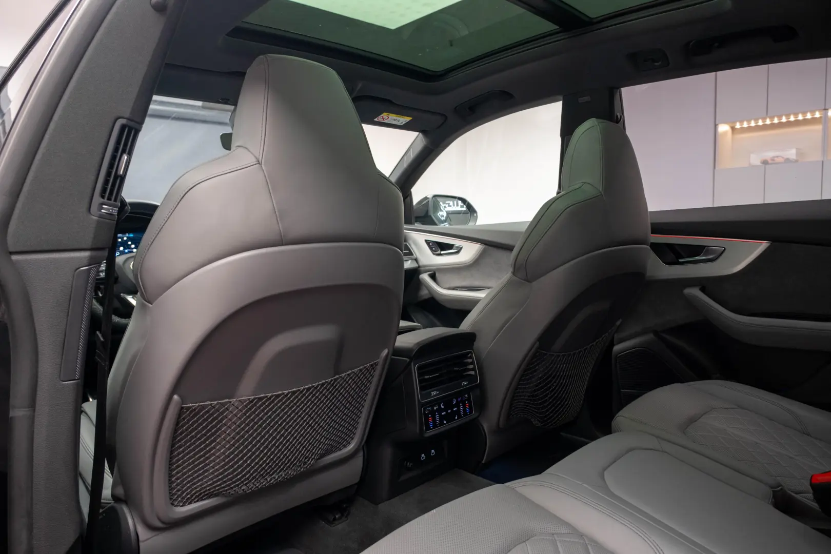 AUDI Q8 55TFSI MHEV