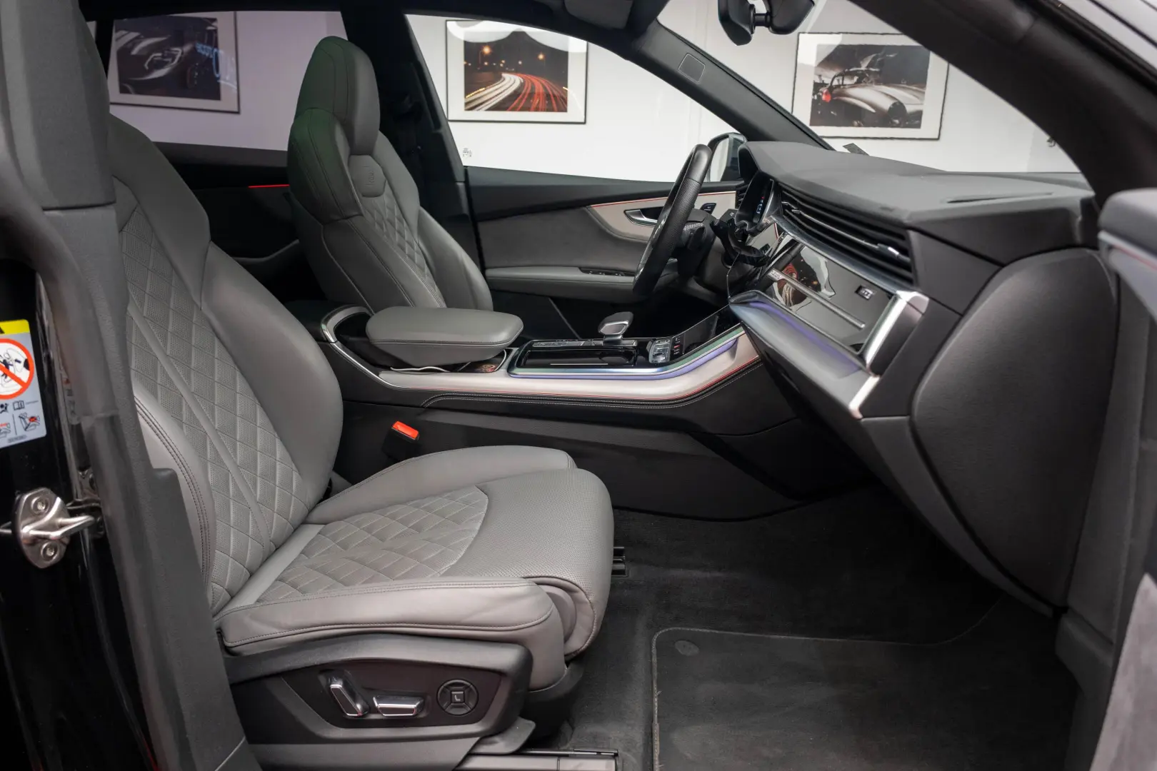 AUDI Q8 55TFSI MHEV