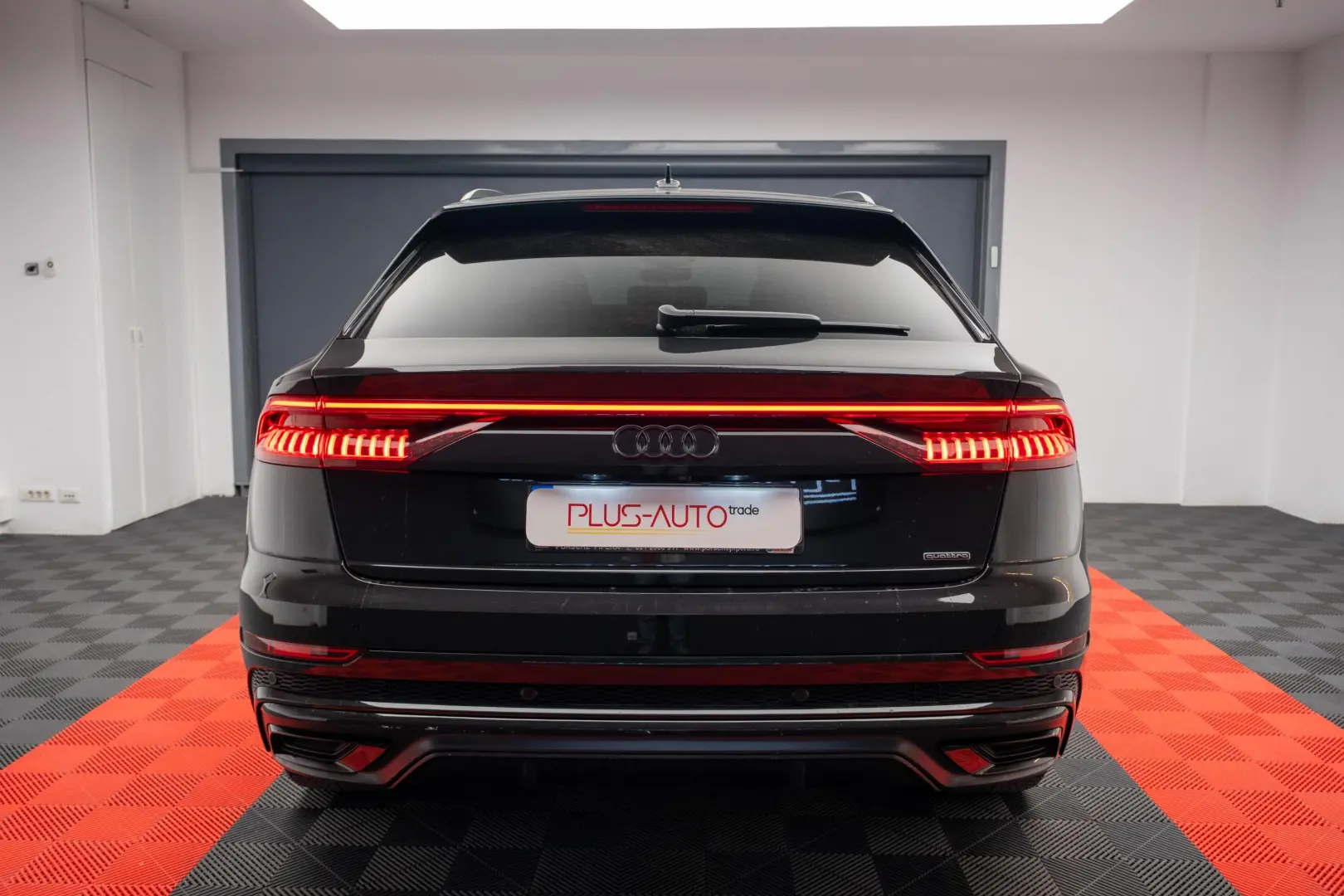 AUDI Q8 55TFSI MHEV