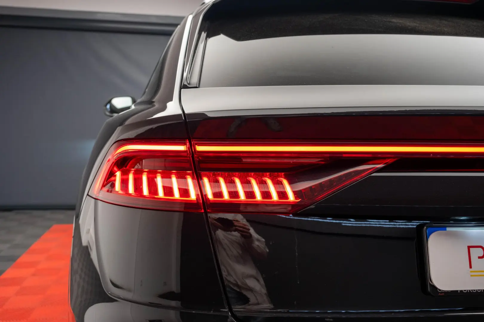 AUDI Q8 55TFSI MHEV
