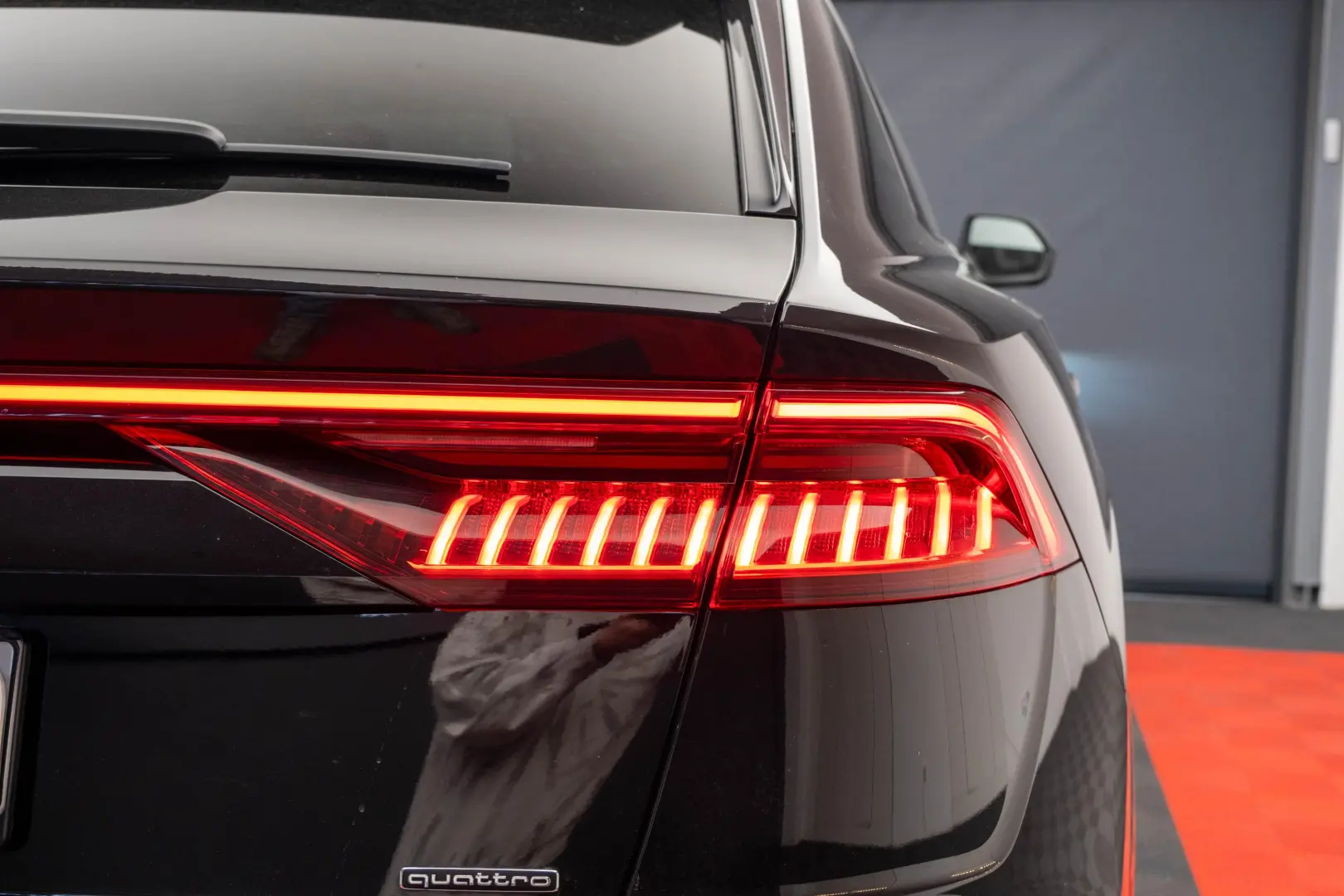 AUDI Q8 55TFSI MHEV