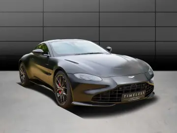 V8 Vantage