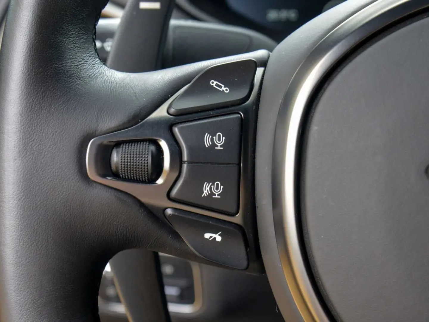 V8 Vantage